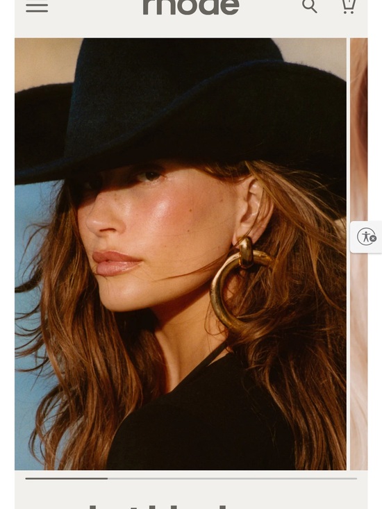 rhode skin Other - Rhode pocket blush tan line